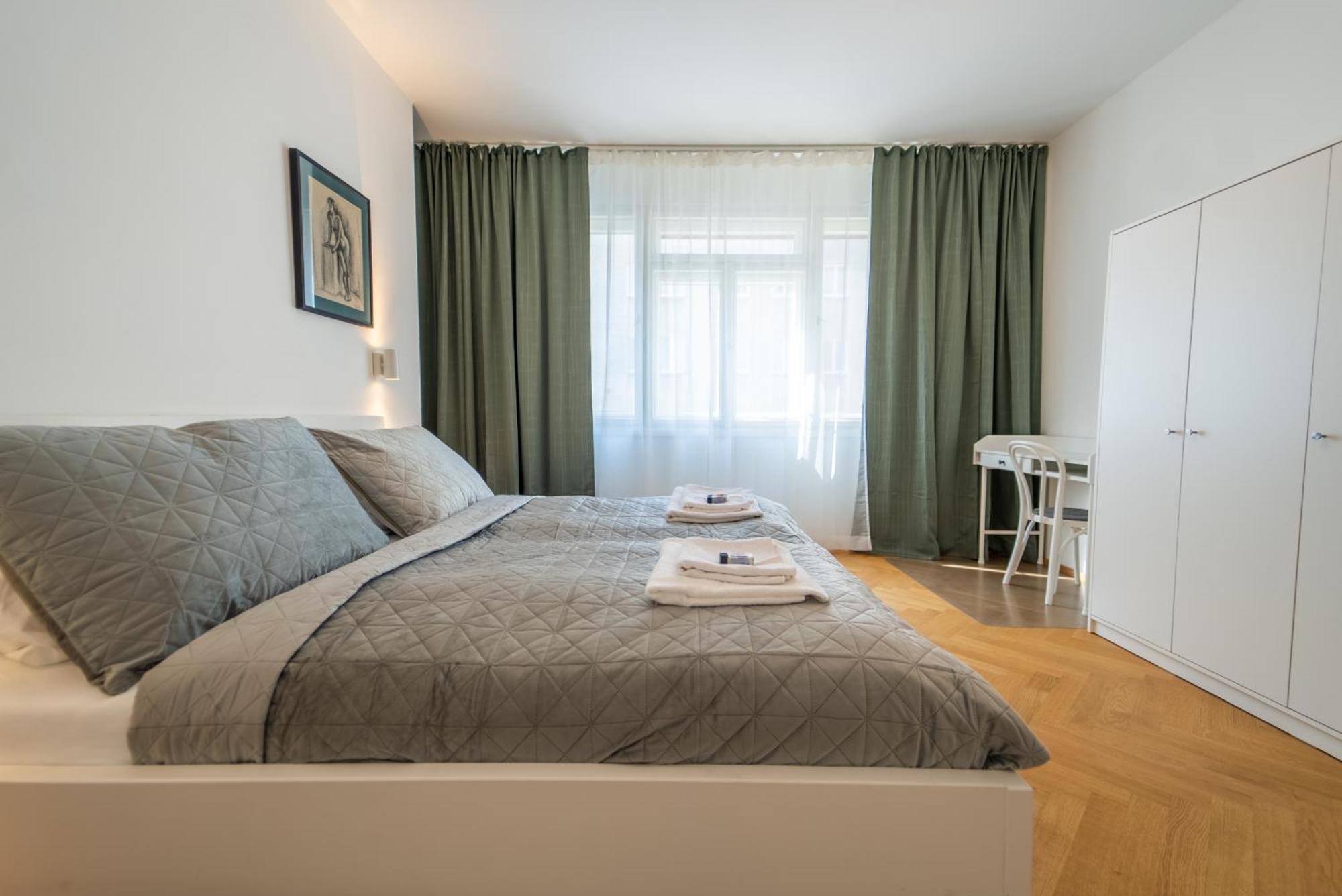 Verve Home Old Town Dunajska 2 Bratislava Esterno foto