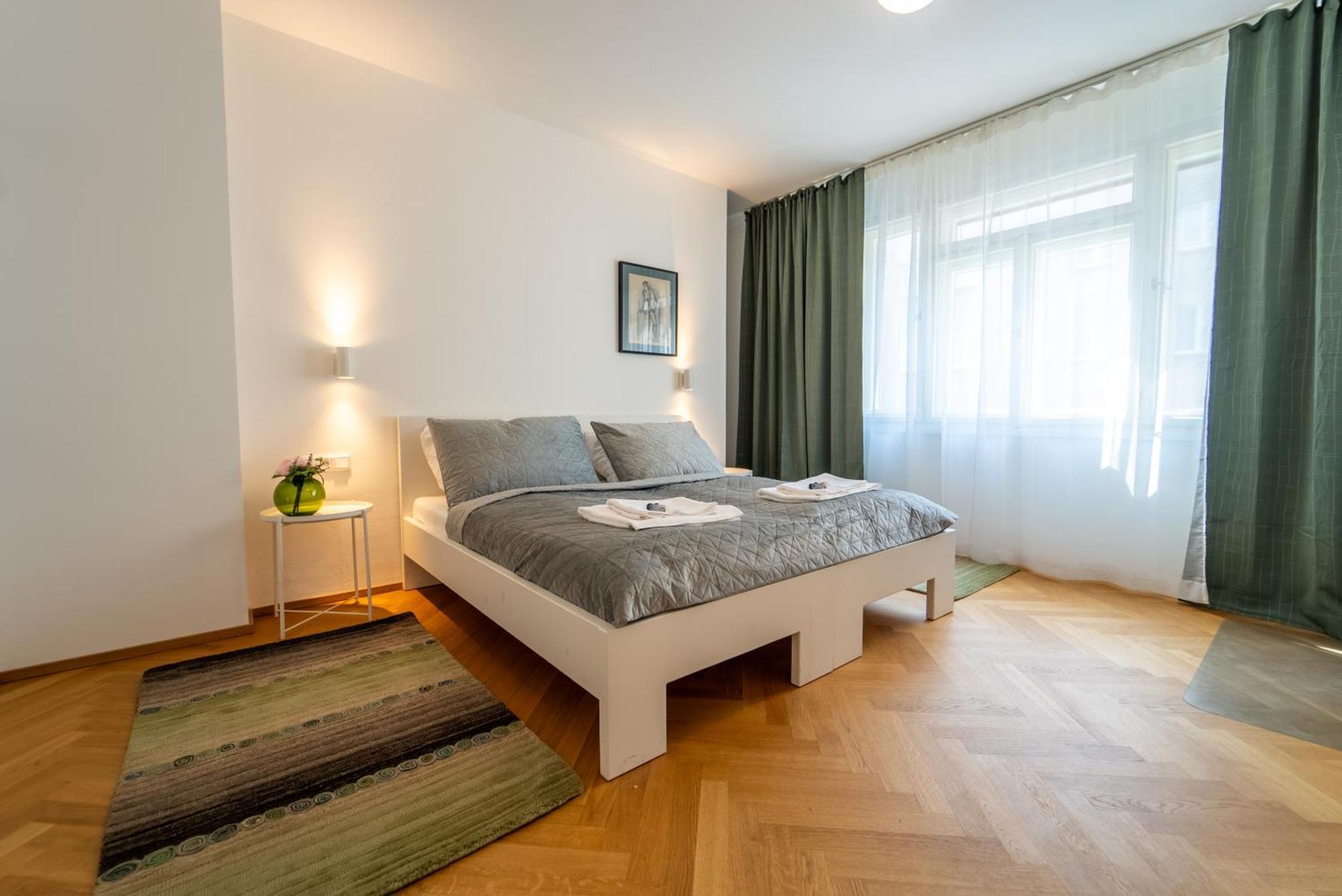 Verve Home Old Town Dunajska 2 Bratislava Esterno foto