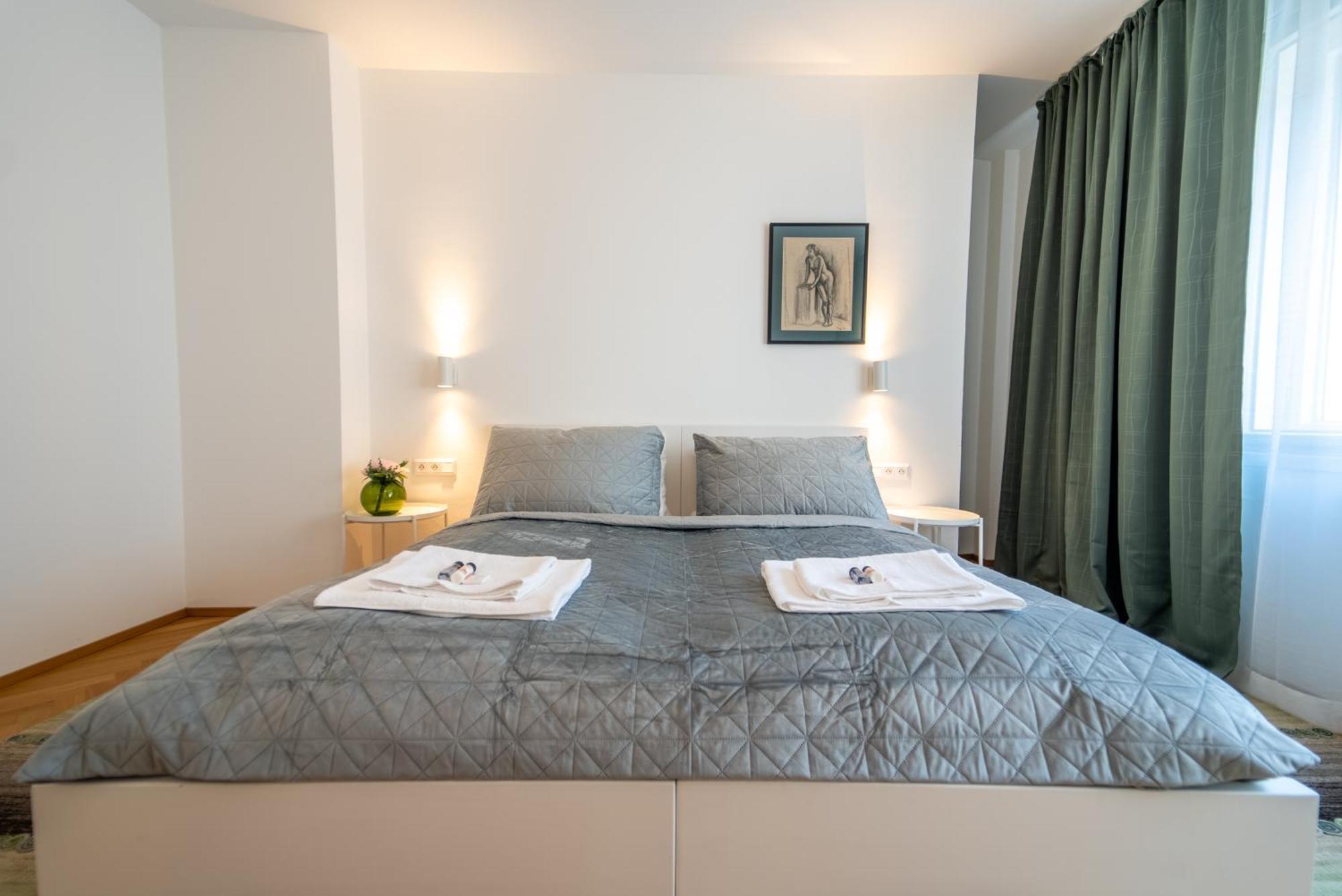 Verve Home Old Town Dunajska 2 Bratislava Esterno foto